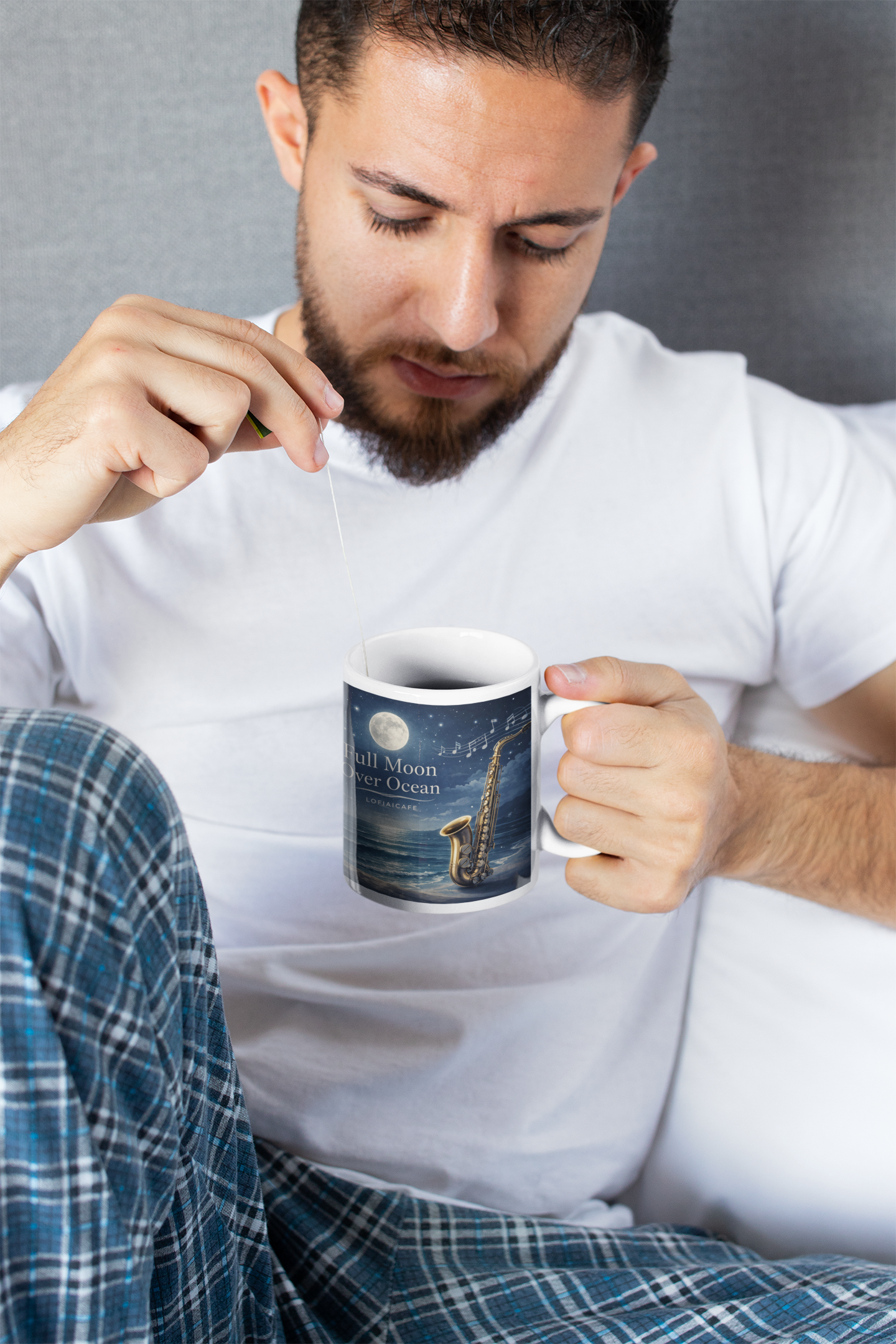 Full Moon Over Ocean Accent Coffee Mug — Night Jazz Saxophone Beach Scene (11/15oz)